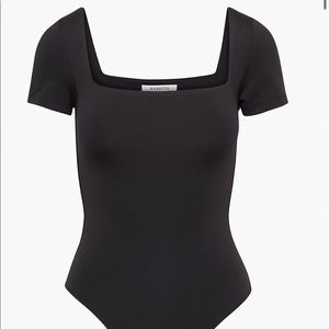 BABATON CONTOUR SHORT SLEEVE ARITZIA